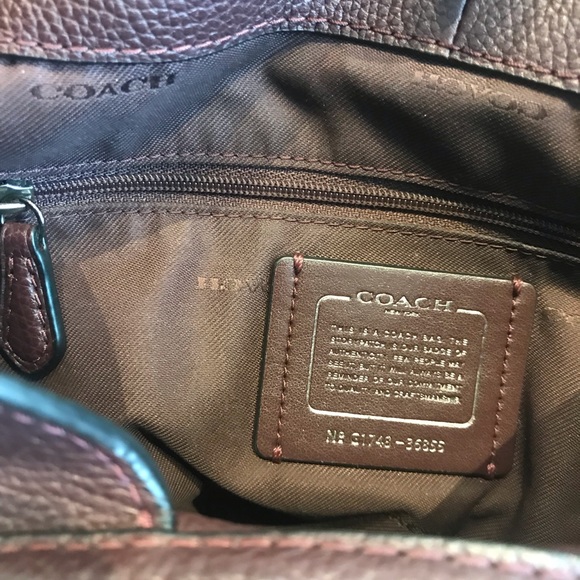 EUC Coach leather dark burgundy bag - Picture 4 of 8